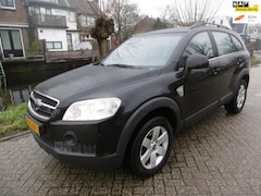 Chevrolet Captiva - 2.4i Style 2WD 7-Persoons 2e eig. Trekhaak 1500kg Airco