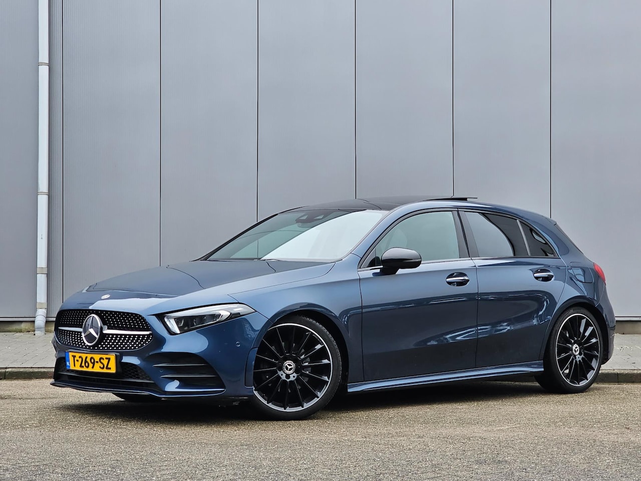 Mercedes-Benz A-klasse - 180d AUT. Premium Plus |ALLE OPTIES| Panorama|HUD|MemorySeats|MATRIX LED|Keyless|WideScree - AutoWereld.nl