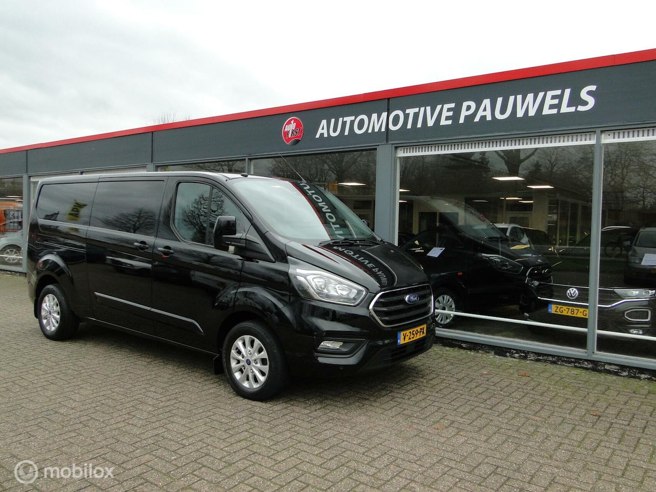 Ford Transit Custom - 290 2.0 TDCI L2H1 Sport 290 2.0 TDCI L2H1 Sport - AutoWereld.nl