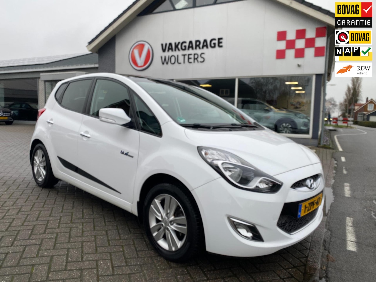 Hyundai ix20 - 1.4i i-Catcher/leder/trekhaak - AutoWereld.nl