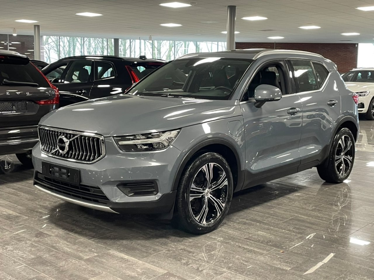 Volvo XC40 - T5 Recharge Inscription | Schuifdak | Stoelverwarming | Bestuurdersstoel elektrisch geheug - AutoWereld.nl