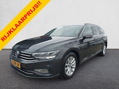 Volkswagen Passat Variant - 1.5 TSI Comfort Business Automaat, airco, cruise, navigatie, trekhaak, parkeersensoren,