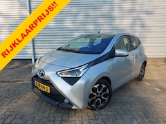 Toyota Aygo - 1.0 VVT-i x-play Automaat, airco, achteruitrijcamera, Apple Carplay/dab,