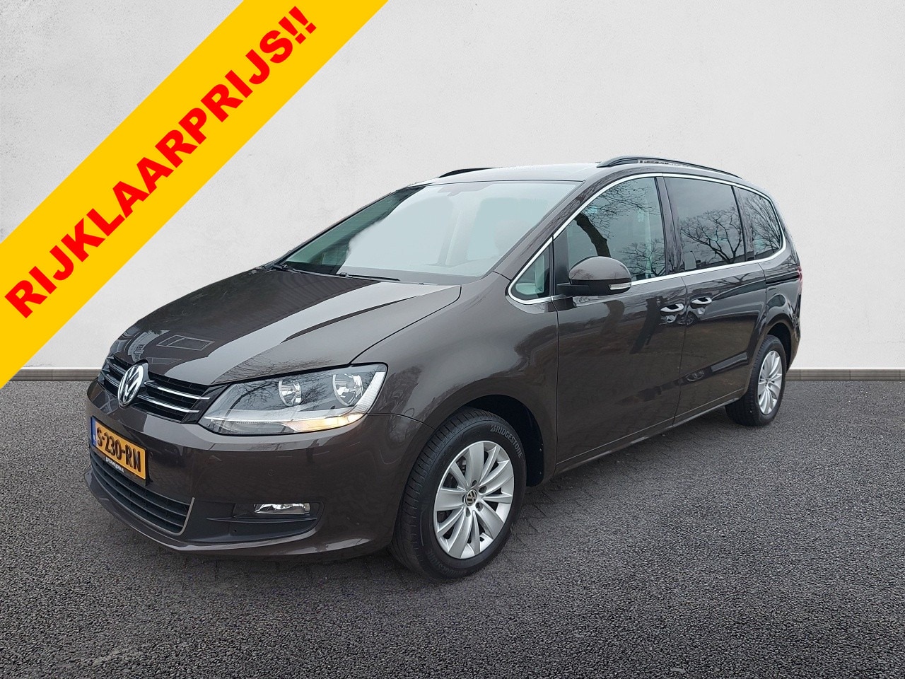 Volkswagen Sharan - 1.4 TSI Comfortline 7 Persoons, airco,navigatie,stoelverwarming,parkeersensoren, - AutoWereld.nl