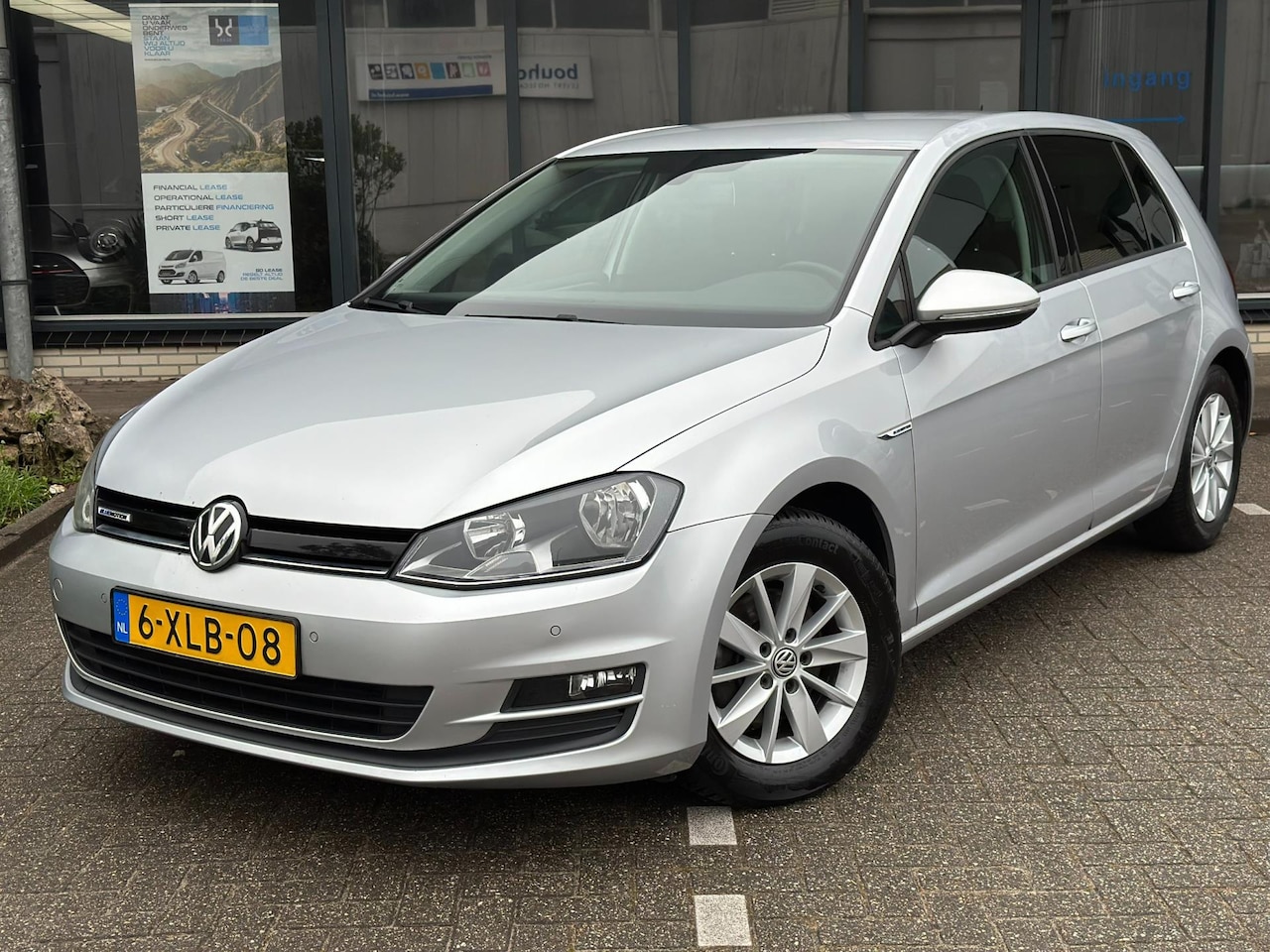 Volkswagen Golf - 1.6 TDI Comfortline BlueMotion 1.6 TDI Comfortline BlueMotion - AutoWereld.nl