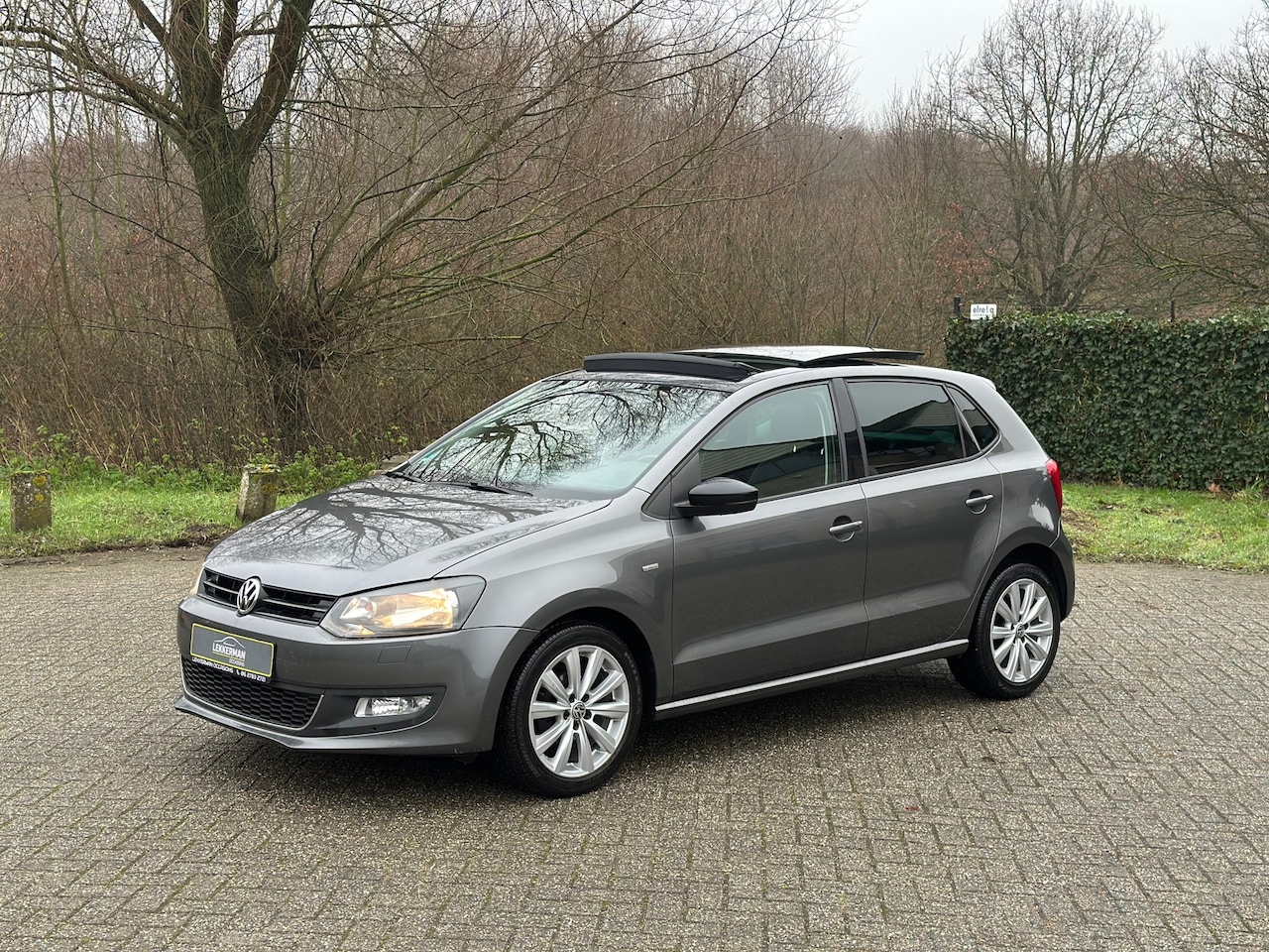 Volkswagen Polo - 1.2 TSI Highline PANO I CRUISE I PDC I NWE KETTING I ZEER MOOI - AutoWereld.nl