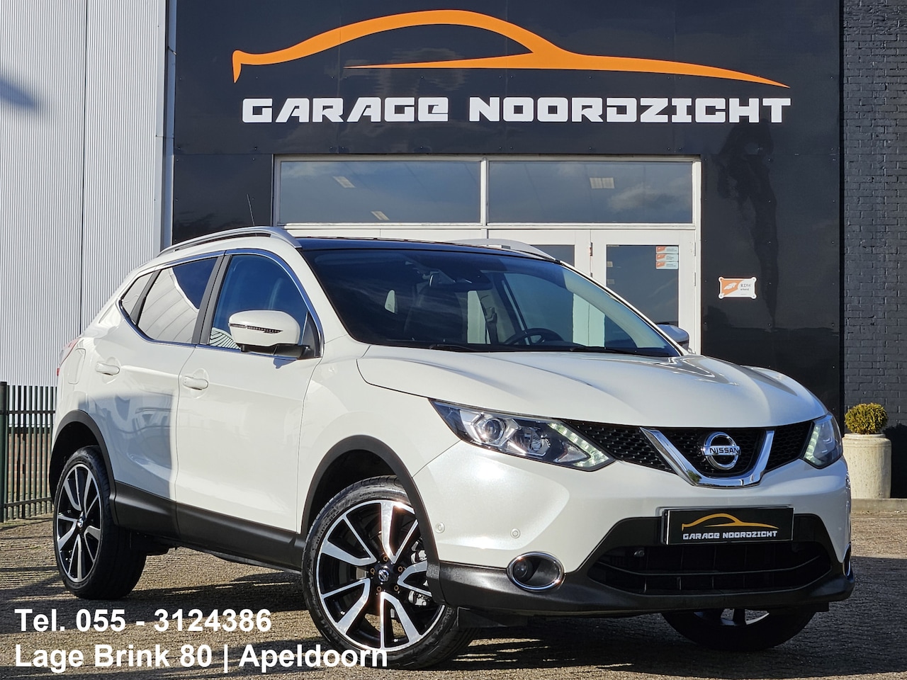 Nissan Qashqai - 1.2 Tekna PANORAMADAK|LEDER|NAVIGATIE|XENON|360' CAMERA|GETINT GLAS|DEALER ONDERHOUDEN|1e - AutoWereld.nl