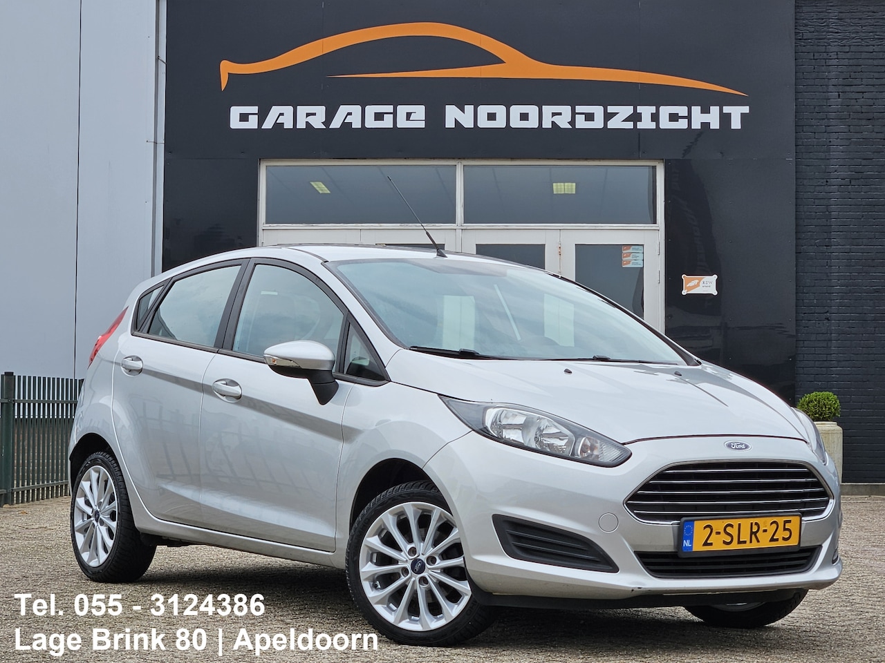 Ford Fiesta - 1.0 Style NAVIGATIE|AIRCO|USB&AUX|ELEKTRISCHE PAKKET|DEALER ONDERHOUDEN Maandag tot Vrijda - AutoWereld.nl