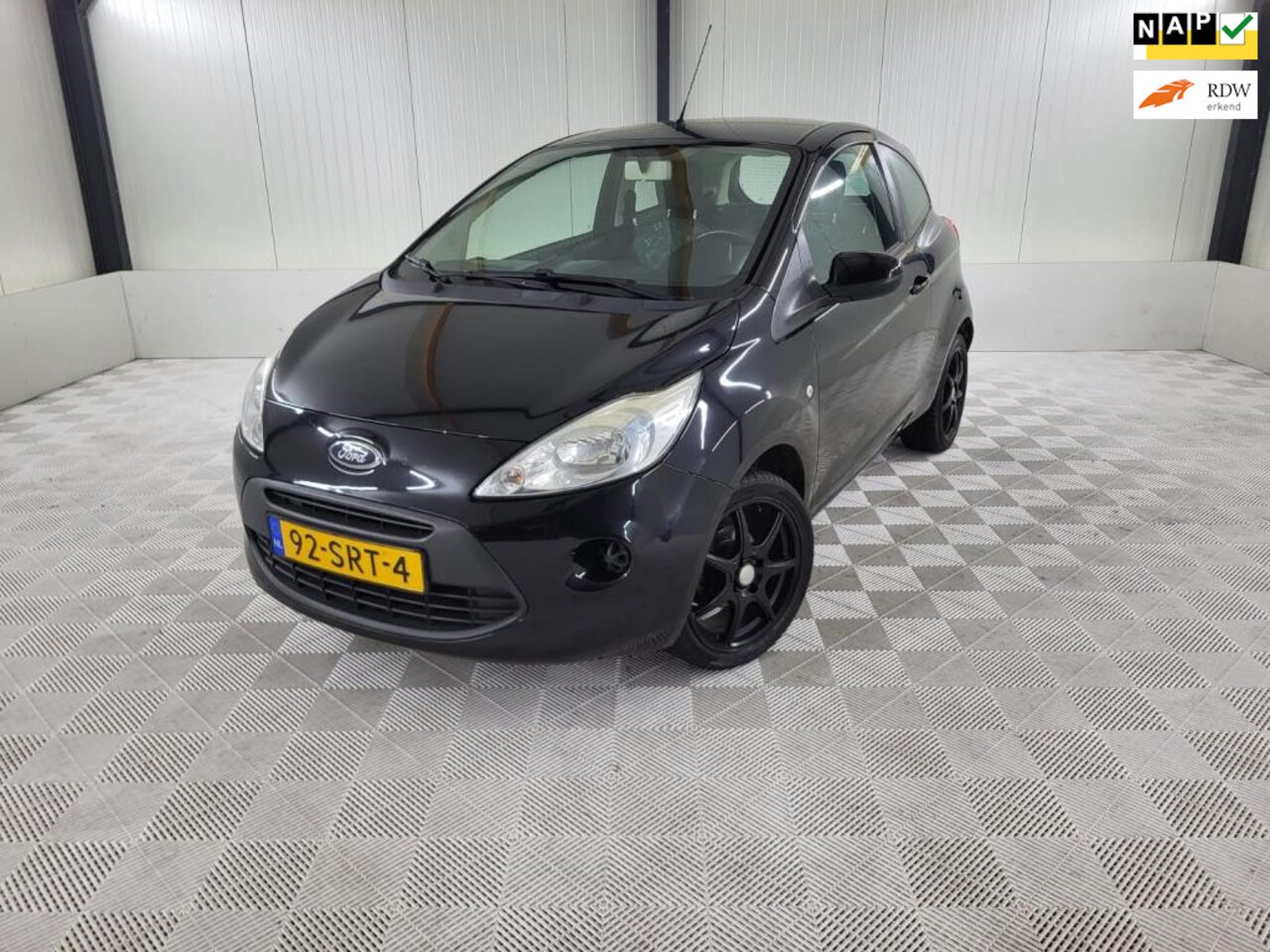 Ford Ka - 1.2 Cool & Sound start/stop, Airco - AutoWereld.nl