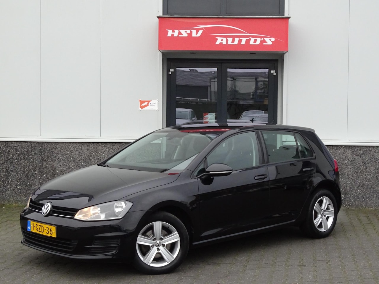 Volkswagen Golf - 1.2 TSI Comfortline airco navi LM 4-deurs - AutoWereld.nl