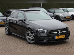 Mercedes-Benz A-klasse - 200 Business Solution AMG / Panoramadak / Camera / Navigatie / 18'' / Sfeerverlichting / D