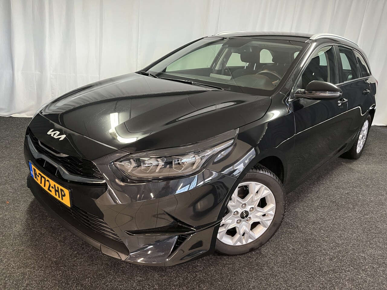 Kia Cee'd Sportswagon - Ceed 1.0 T-GDi DynamicLine 1E EIGN/ECC/CAMERA/APPLE/120PK/TREKHAAK - AutoWereld.nl