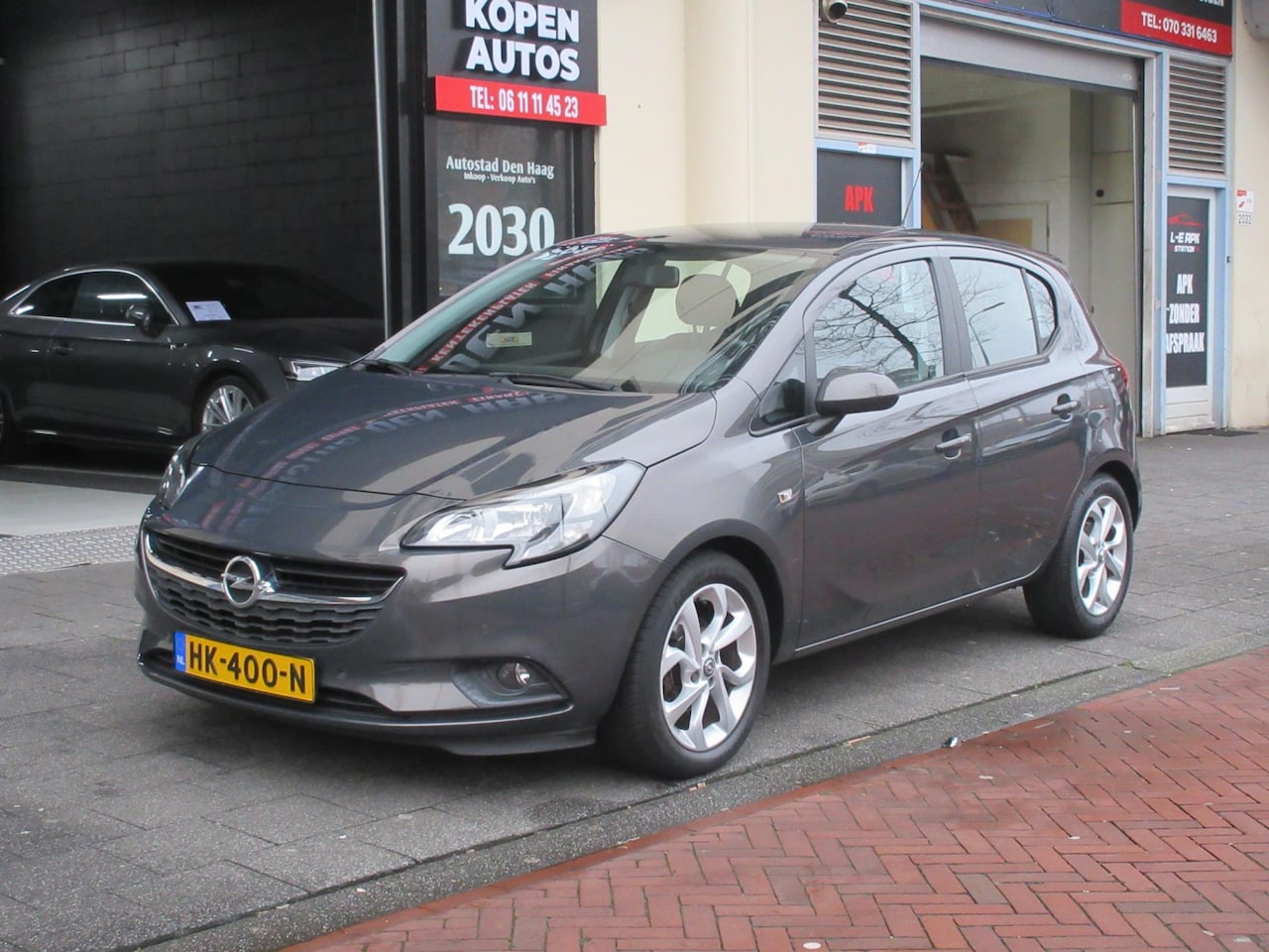 Opel Corsa - 1.4 Edition Automaat 5 Deurs Airco PDC - AutoWereld.nl