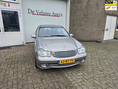 Mercedes-Benz C-klasse - 180 K. Elegance nette auto 1 jaar apk