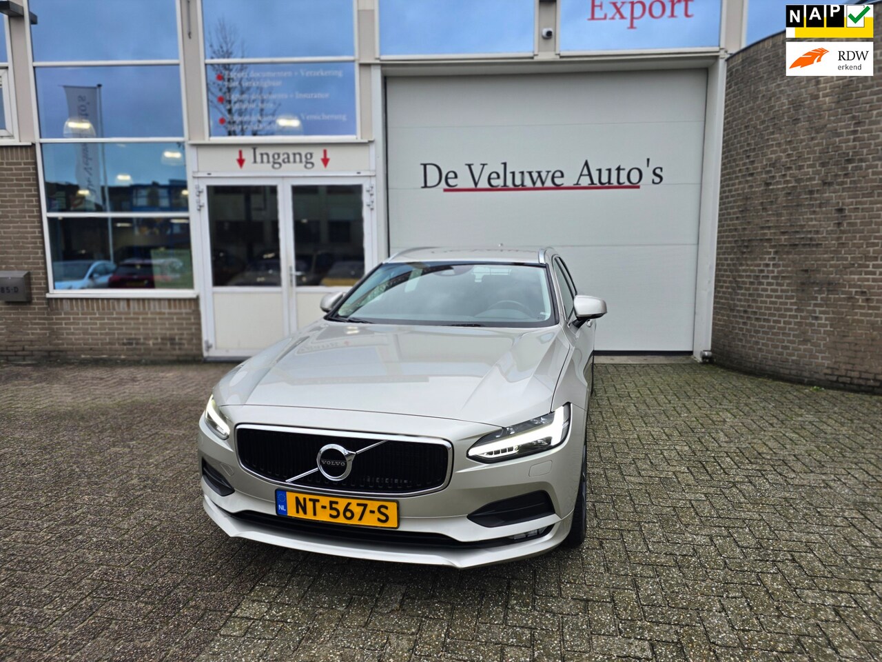 Volvo V90 - 2.0 D4 Inscription / trekhaak / Apple Carplay - AutoWereld.nl