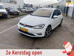 Volkswagen Golf - 1.4 TSI Highline Business R/automaat/5drs/1e EIG/dealeronderhouden/1jaar apk/volle opties