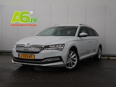 Skoda Superb Combi - 1.4 TSI iV Business Edition Plus Trekhaak Virtual Display Memory Stoelen Navi Clima Camera