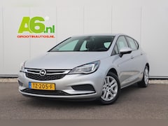 Opel Astra - 1.0 Online Edition Navigatie Airco Cruise PDC Bluetooth Carplay