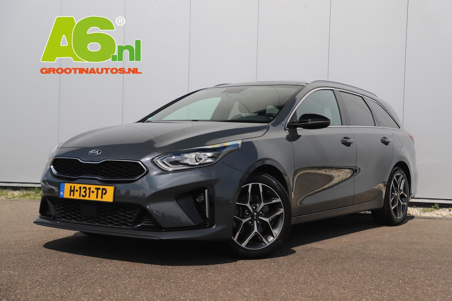 Kia Pro cee'd - 1.4 T-GDI GT-Line 140PK Automaat Panoramadak Half Leder Trekhaak Navigatie Achteruitrijcam - AutoWereld.nl