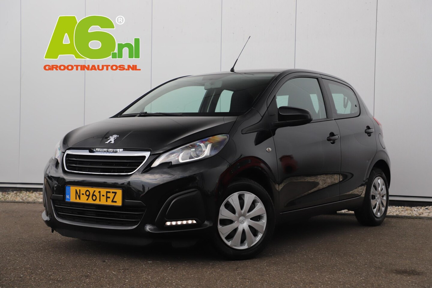 Peugeot 108 - 1.0 e-VTi Active Radio Bluetooth Airco Elektrische Ramen CV LED - AutoWereld.nl