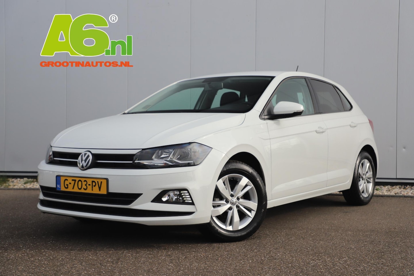 Volkswagen Polo - 1.0 TSI Comfortline 95PK NAP 15 inch LMV Navigatie Carplay Android Adaptive Cruise Airco L - AutoWereld.nl