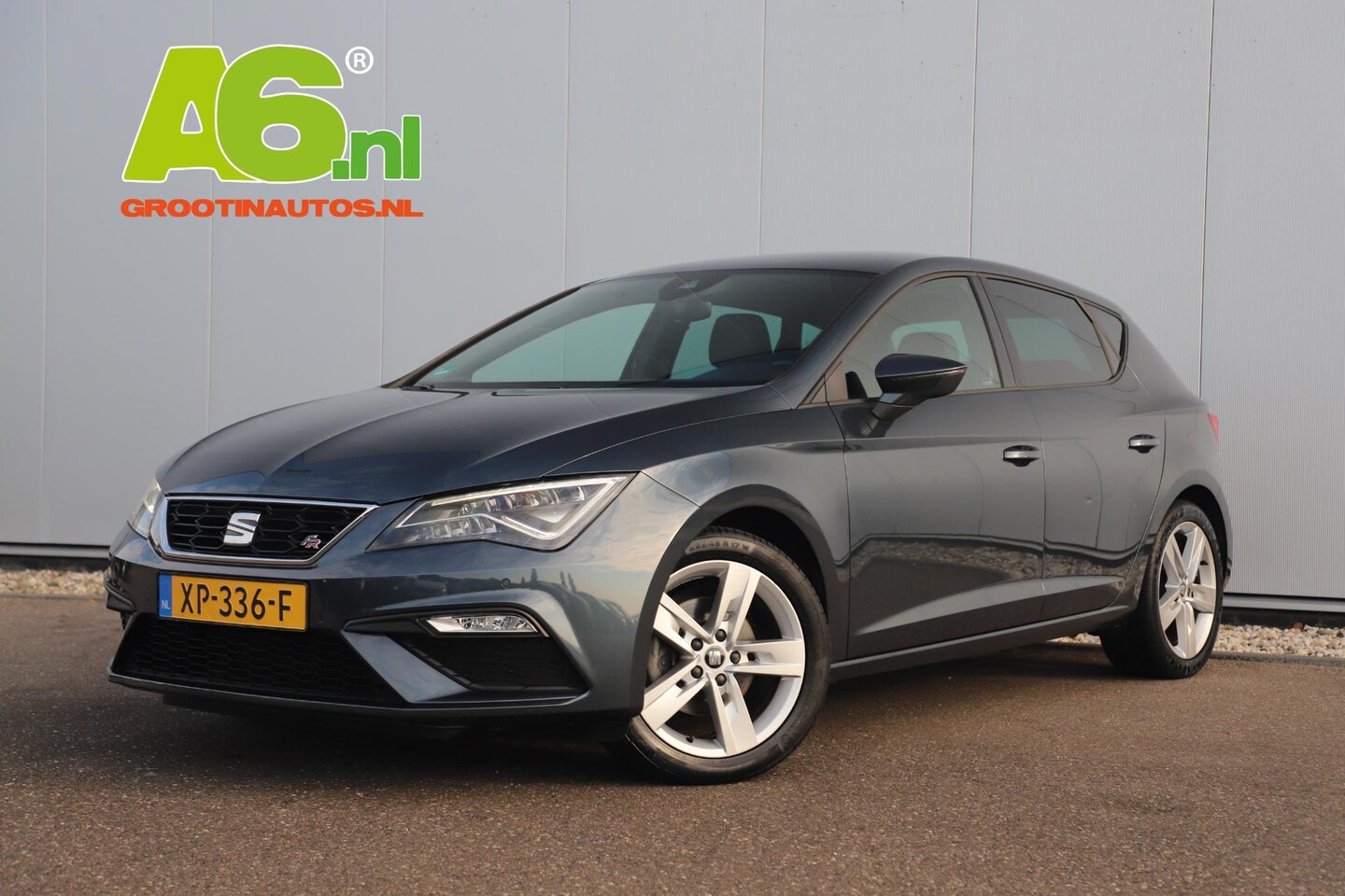 Seat Leon - 1.5 TSI FR Business Intense 131PK Virtual Cockpit Full LED Keyless Navigatie Sfeerverlicht - AutoWereld.nl