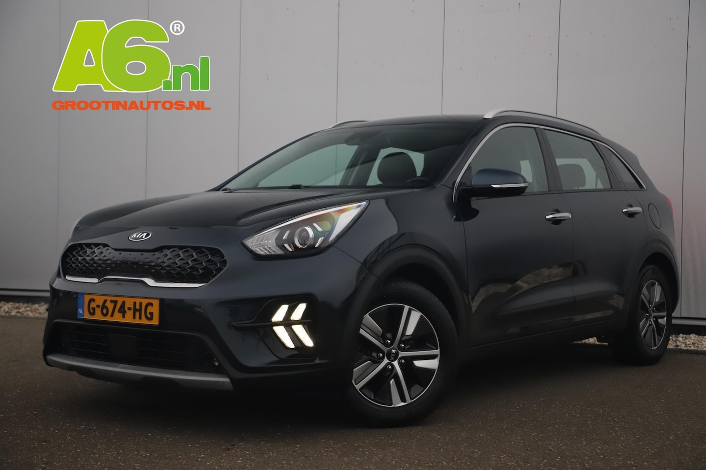 Kia Niro - 1.6 GDi Hybrid DynamicLine 20X OP VOORRAAD! 140PK Automaat Half Leder Navigatie Camera Ada - AutoWereld.nl