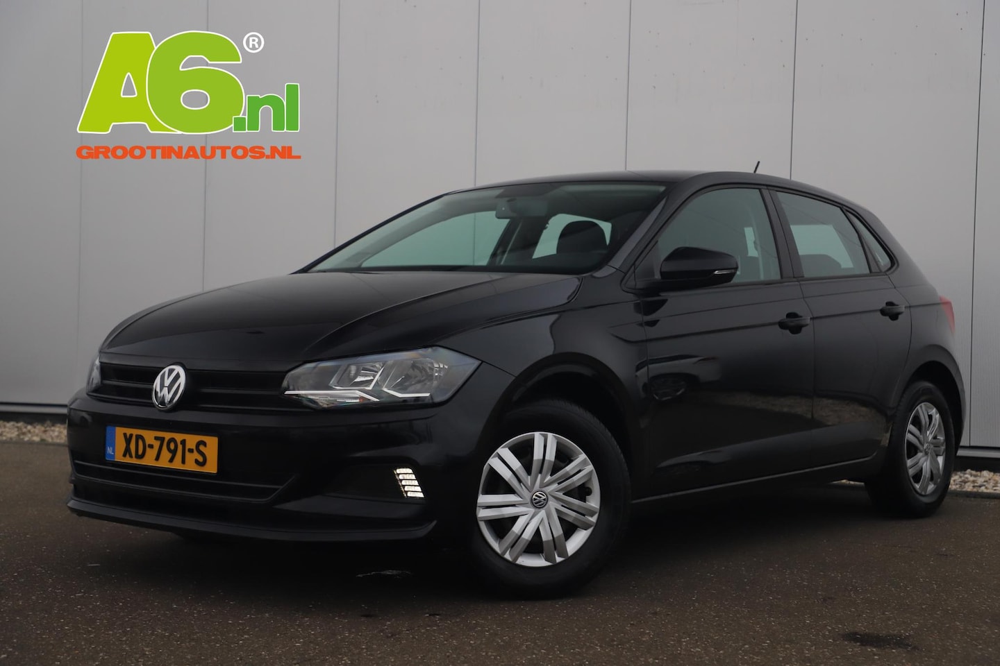 Volkswagen Polo - 1.0 MPI Comfortline Airco Radio Bluetooth LED Elektrische Ramen - AutoWereld.nl