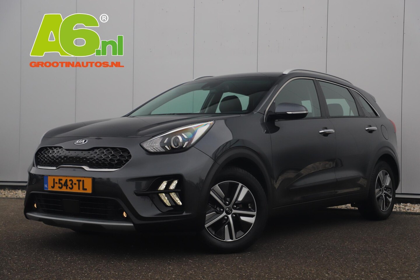 Kia Niro - 1.6 GDi Hybrid DynamicLine 140PK Automaat Half Leder Navigatie Camera Adaptive Cruise Lane - AutoWereld.nl