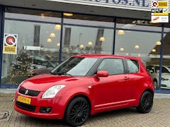 Suzuki Swift - 1.3 Bandit Airco LM-Velgen Keyless-Entry Sportstoelen Dakspoiler NAP NL-Auto NIeuwe APK