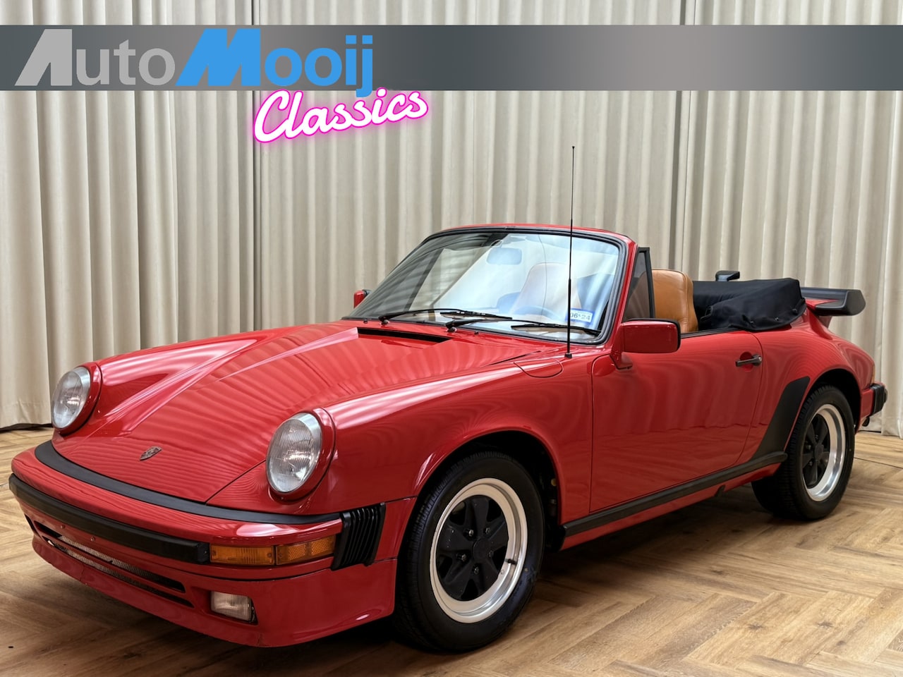 Porsche 911 Cabrio - 3.0 SC / / Matching Numbers / FUCHS / Sport stoelen / Turbo Whale Tail Spoiler - AutoWereld.nl