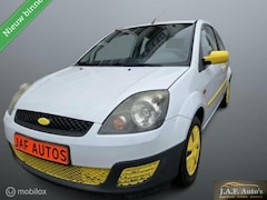 Ford Fiesta - 1.4 TDCi APK 8-2025 Zeer zuinig leder