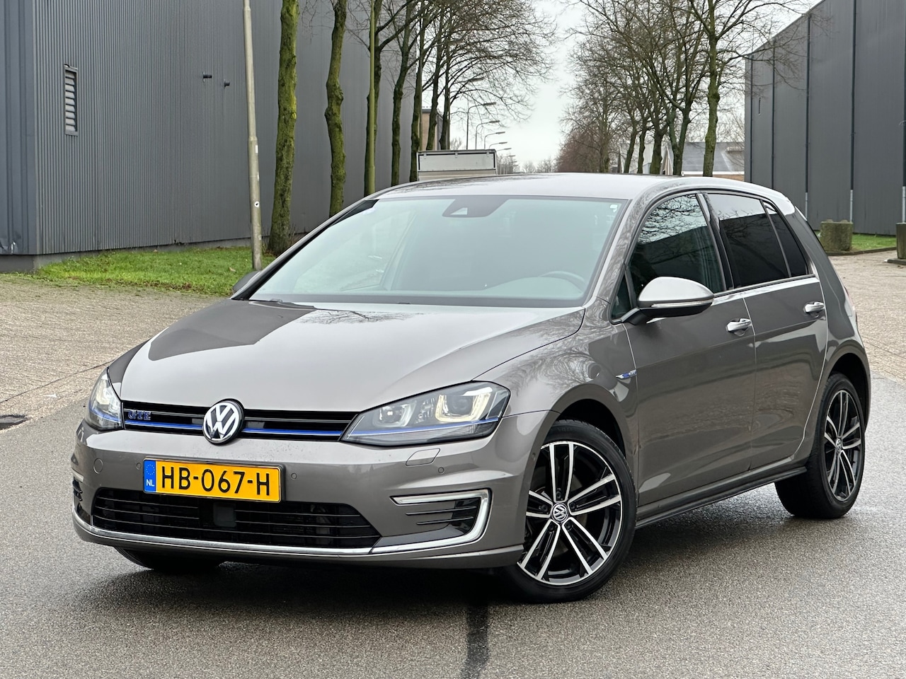 Volkswagen Golf - 1.4 TSI GTE/AUTOMAAT/KEYLESGO - AutoWereld.nl