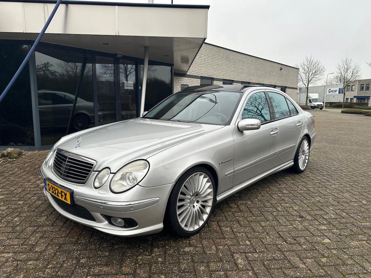 Mercedes-Benz E-klasse - AMG 55 Sedan Pano Stoelkoeling ACC Keyless - AutoWereld.nl