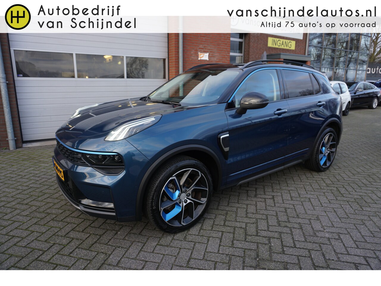 Lynk & Co 01 - 1.5 261PK! ORIGINEEL NEDERLANDS 1E EIGENAAR MET 360CAMERA DEALER ONDERHOUDEN 15X OP VOORRA - AutoWereld.nl