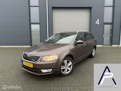 Skoda Octavia Combi - 1.6 TDI Greenline Businessline