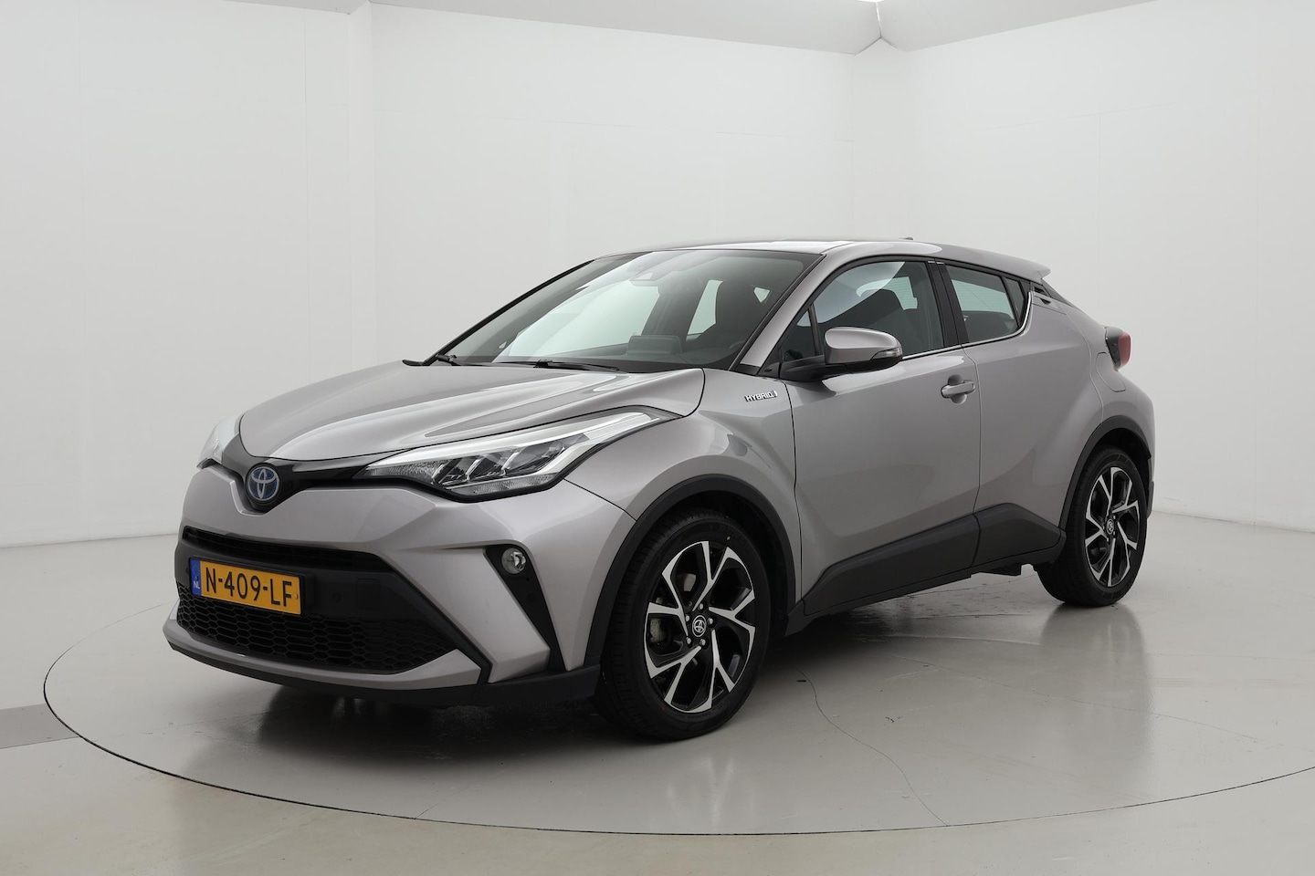 Toyota C-HR - 2.0 Hybrid Dynamic Apple\Android Automaat - AutoWereld.nl