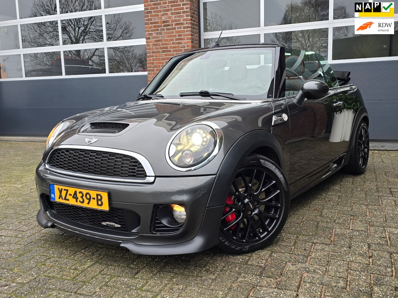 MINI Cabrio - Mini 1.6 John Cooper Works Chili Cabrio|Sport |Navi - AutoWereld.nl