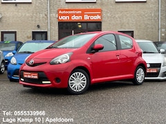 Toyota Aygo - 1.0 VVT-i Comfort 5Drs Airco Led/Dag Rij Verlichting Elec Pakket