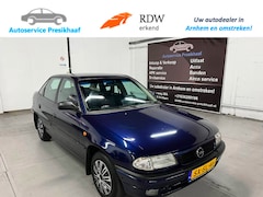 Opel Astra - 1.6i Edition NAP / ELEK. RAMEN / TREKHAAK