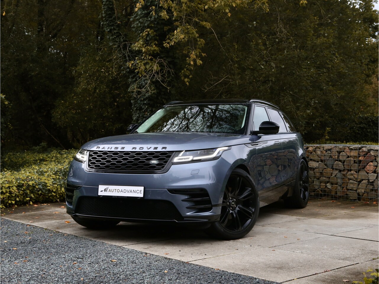 Land Rover Range Rover Velar - D300 HSE R-Dynamic - AutoWereld.nl