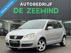 Volkswagen Polo - 1.4-16V Comfortline|airco|5 deur's