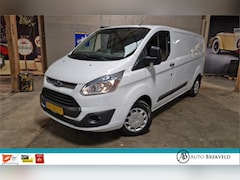 Ford Transit Custom - 310 2.2 TDCI L2H1 Ambiente 155PK | RIJKLAAR | Cruise | PDC | Trekhaak |