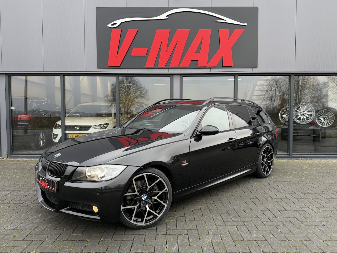 BMW 3-serie Touring - 325xi Touring M-Tech Sport Edit Alcantara Clima Stoelverw - AutoWereld.nl