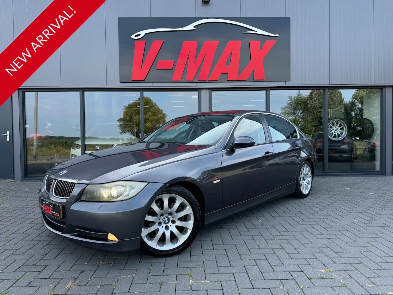 BMW 3-serie - 325i AUT Dynamic Executive Leder Naviprof Xenon Pdc - AutoWereld.nl