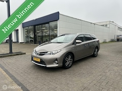 Toyota Auris - 1.8 Hybrid Dynamic Panorama Led Navi Clima pdc