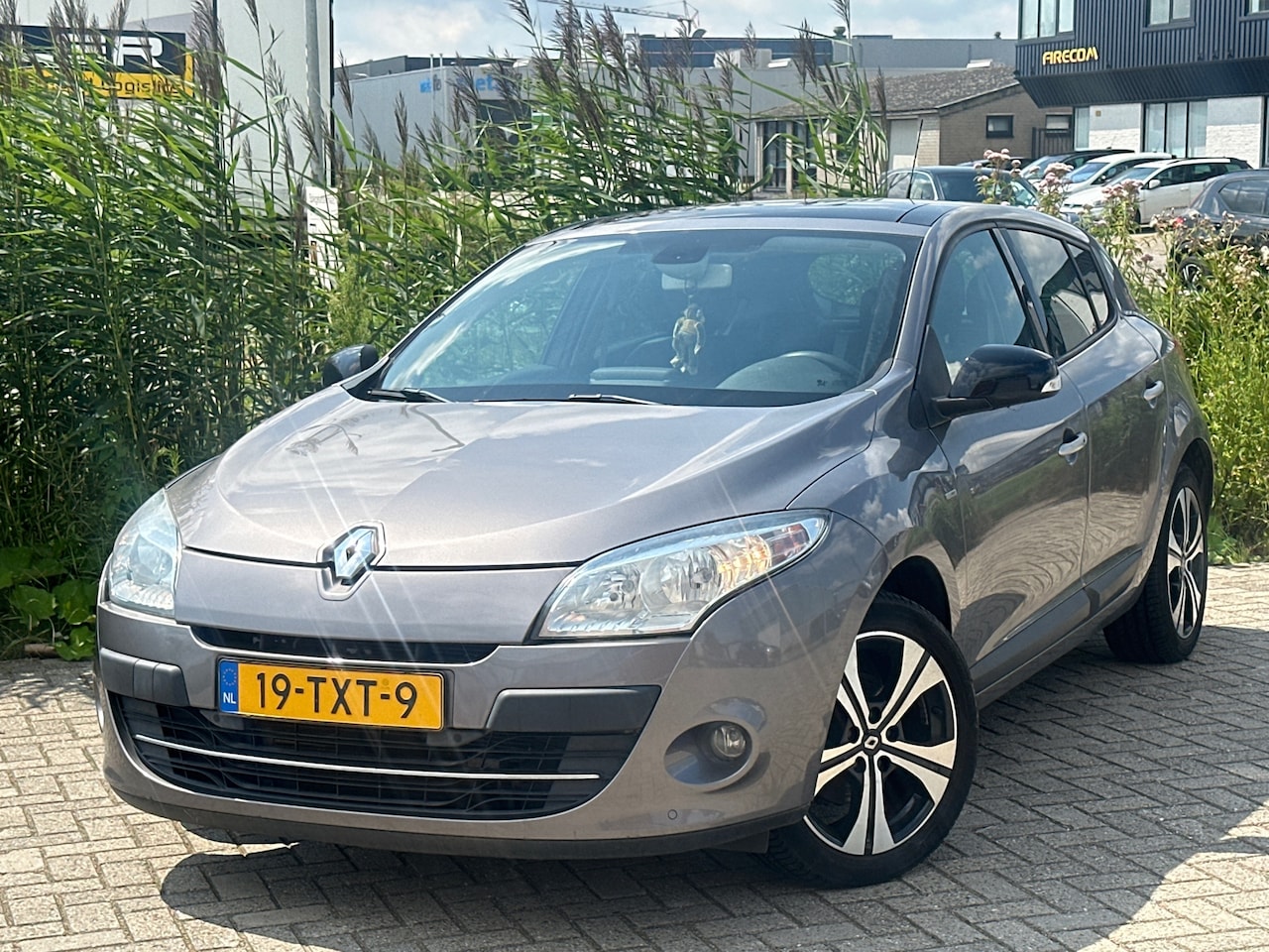 Renault Mégane - 2.0 Bose Automaatbak geeft storing - Navi - Airco - LMV - 2x Schuifdak - AutoWereld.nl