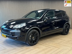 Porsche Cayenne - 4.8 S AUT. AIRCO PDC CRUISE NAVI LEDER SCHUIFDAK