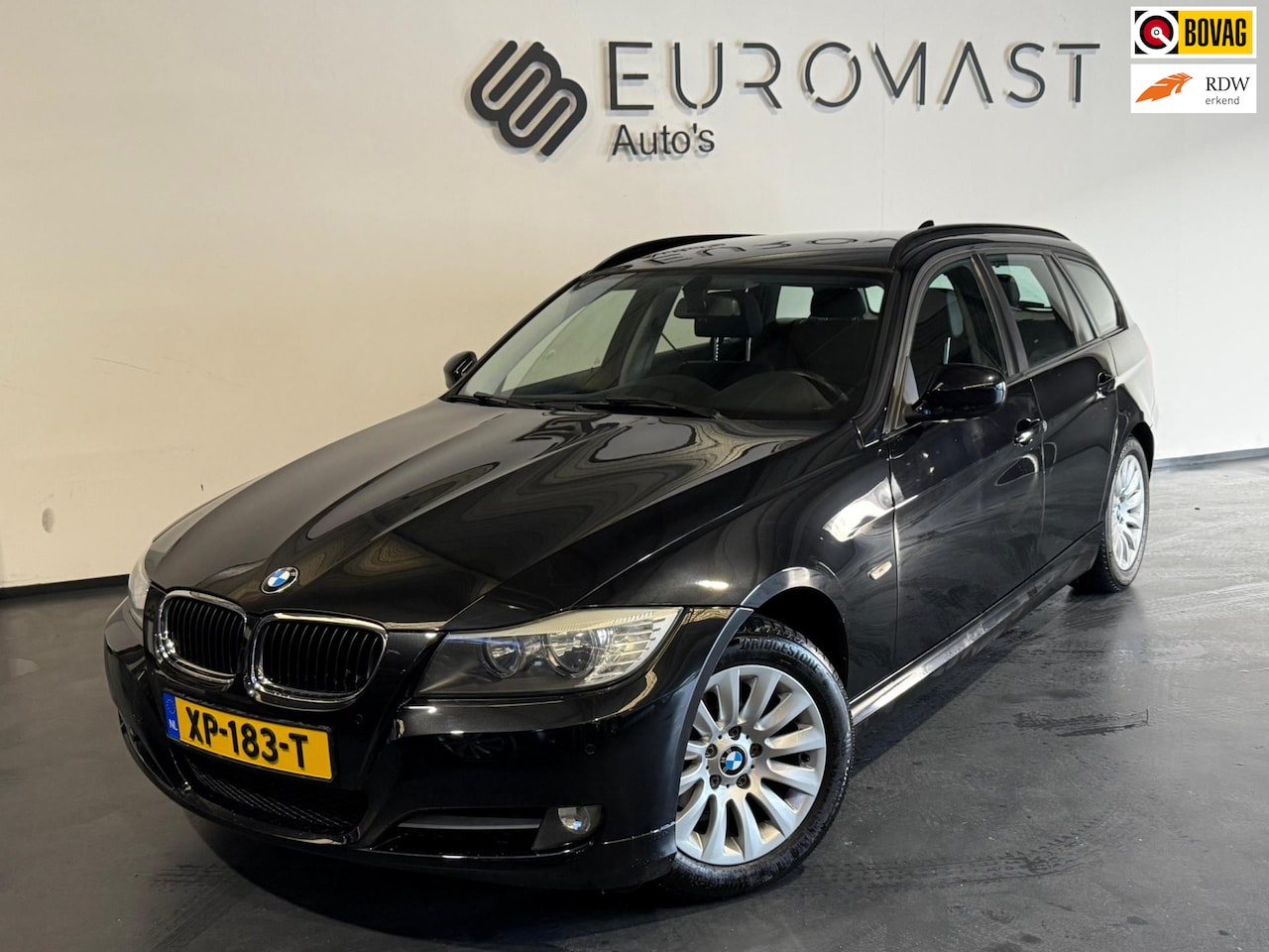 BMW 3-serie Touring - 318i Luxury Line Automaat Navi Cruise Pdc Leder Nieuwe Apk - AutoWereld.nl