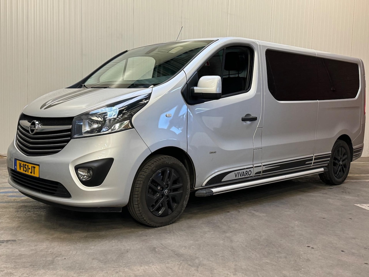 Opel Vivaro - 1.6 CDTI L2H1 Edition NAVI CAMERA TREKHAAK PDC - AutoWereld.nl